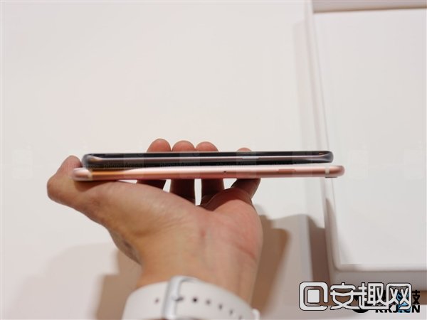 三星s7跟6s区别 三星s7和iphone6s 